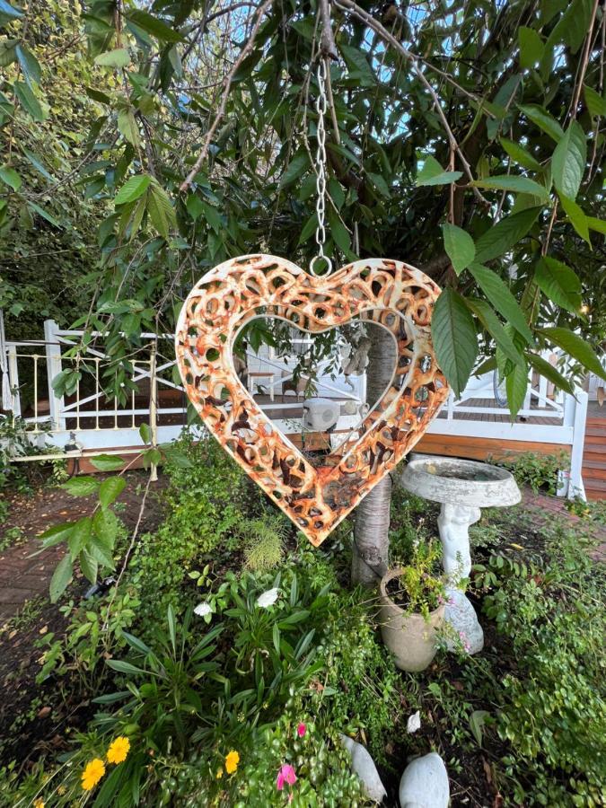 Ivy May Cottage Lakes Entrance Exterior photo