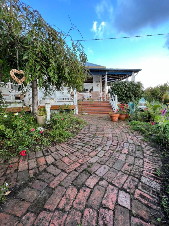 Ivy May Cottage Lakes Entrance Exterior photo